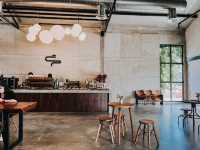 LOT89 Cafe