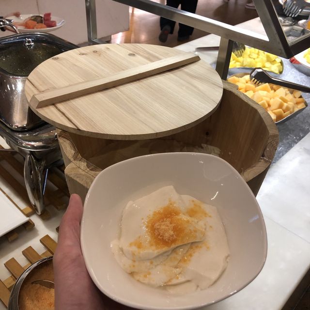 東涌高質自助午餐