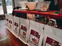 บาริสต้าหน้าตาดีกับคาเฟ่เพชรบุรีที่น่ารัก