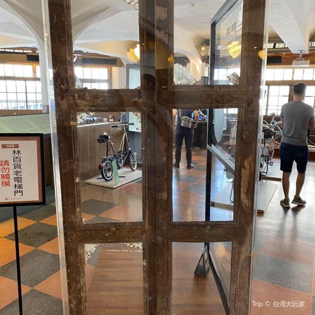 南部第一間百貨公司林百貨！特色電梯與空中神社值得來拍拍照