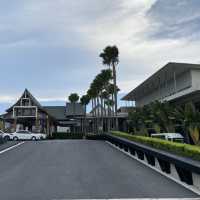 Staycation วันหยุดที่โรงแรมเลอเมอริเดียนเขาหลัก