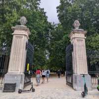 ブリュッセル王宮を望む癒やしスポット・ブリュッセル公園