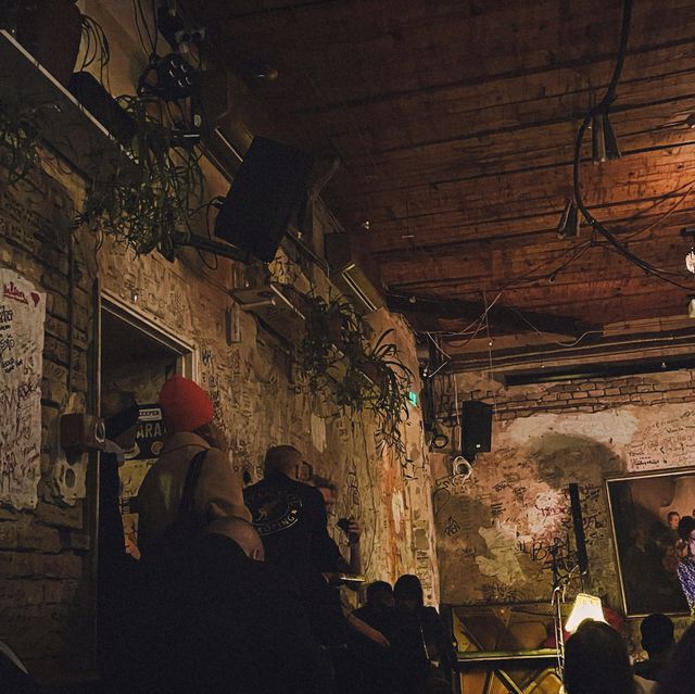 Ruin Pubs – Quán Bar đổ nát Budapest 