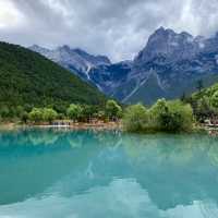 Amazing views Jade Dragon Snow Mountain 