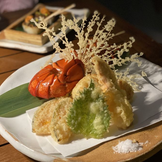 Japanese fusion with lively atmosphere Thailand Travelogues