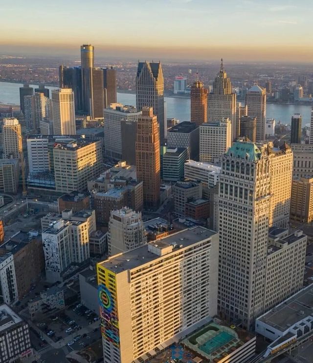 "The Motor City" Detroit was once the wealthiest city in the United States.