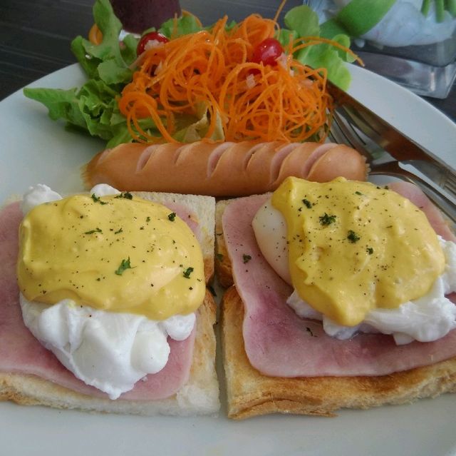 MonTaChaTo Cafe' หัวหิน 