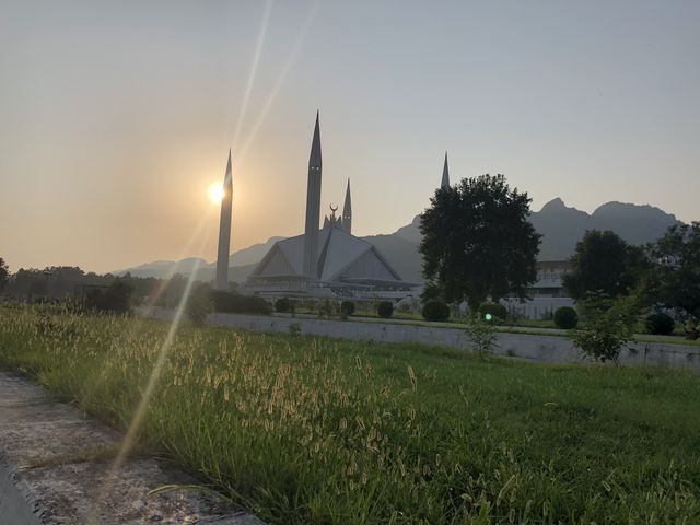 Beautiful view of Faisal Mosque Islamabad 