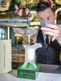 雞尾酒中藏古典，食個午餐過新年