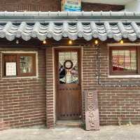 부산 해리단길의 HIP한 외관 맛집들 / 포토존🏡