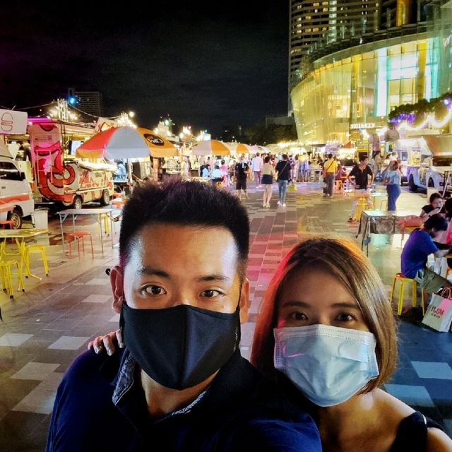 The Food Truck Experience Outside IconSiam