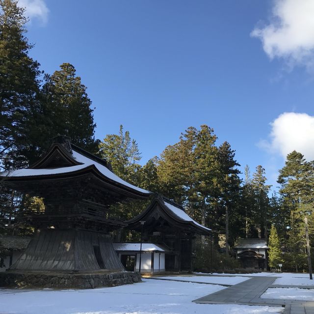 日本的三大靈場之一 – 高野山
