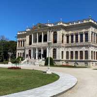 Spectacular Palace in Istanbul