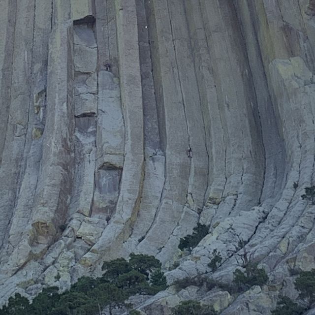 Bow to Devils Tower