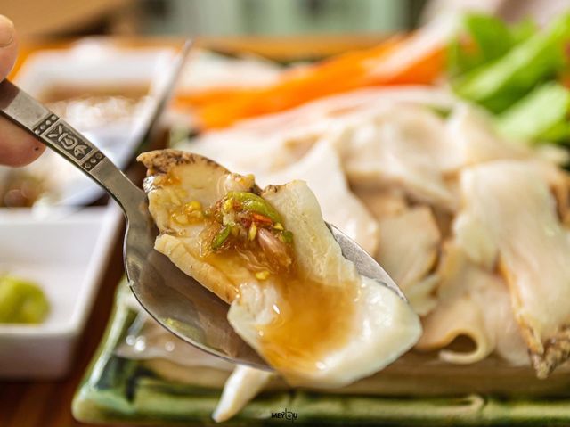 ร้านอาหาร ป้าสร้อย เกาะล้าน