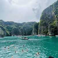 Phi Phi Island : Thailand