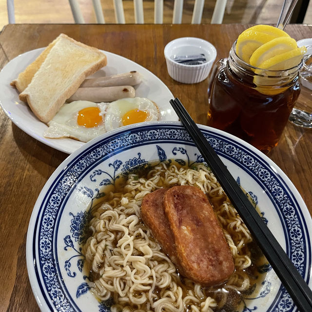 屯門貝爾特酒店 同朋友打機一流