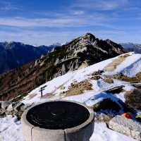 晩秋の燕岳