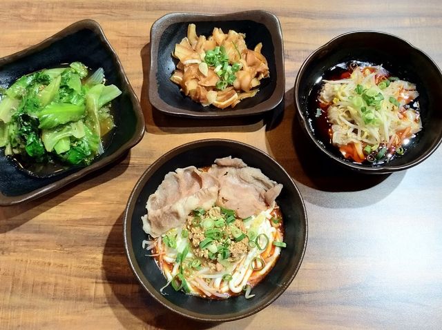 潮饌麵府 四四南村巷弄川味麵食館