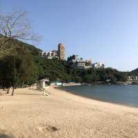 春季天氣最適合去港島水清沙幼沙灘🏖️