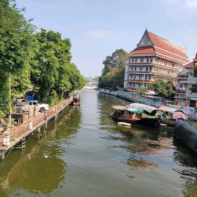 A must visit in Bangkok - Wat Paknam