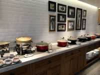 อาหารเช้า โรงแรมอินเตอร์คอนติเนนตัล พัทยา