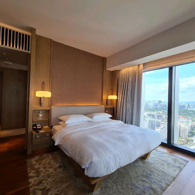 Luxurious Hotel!