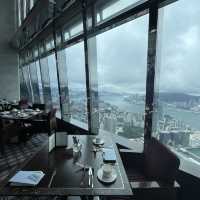 雲霄上的結婚紀念日 Ritz Carlton Staycation Stay and Dine Package