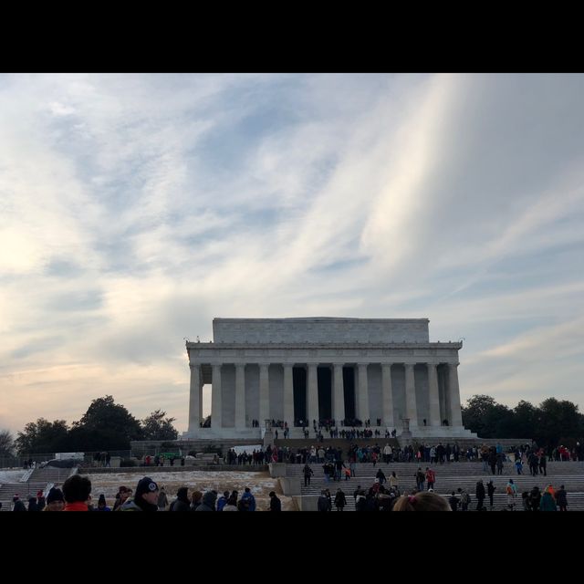 มาชม Lincoln Memorial กัน