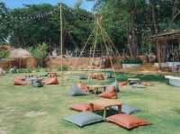 The Oxygen Pattaya คาเฟ่ริมทะเลสไตล์ tropical