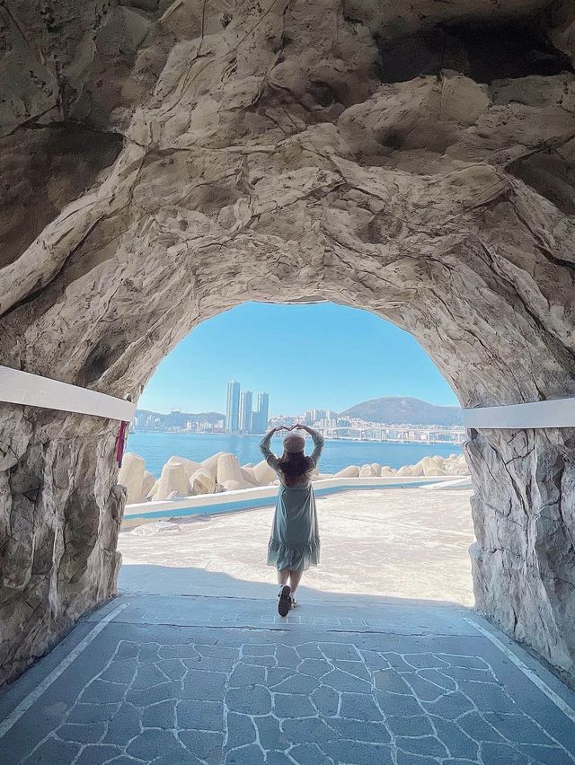 어디서 찍어도 인생사진! 부산 영도 흰여울 마을