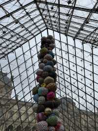 The famous pyramid of Louvre 🇫🇷