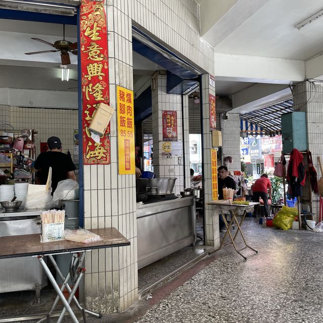 魯肉張豬腳爌肉飯