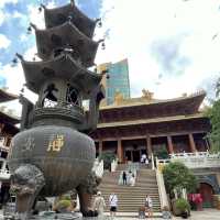 Jing’an temple - Gorgeous!