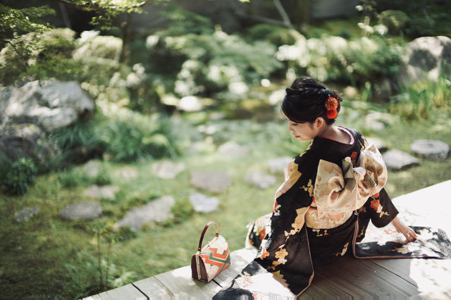 Kyoto's Nanzenji Temple is the preferred location for kimono photography.