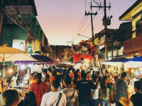 ถนนวัวลาย ถนนคนเดินเชียงใหม่