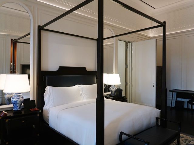 Presidential Suite at Raffles Hotel Singapore
