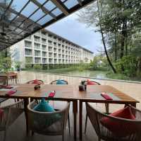 ห้องอาหาร Elements @อวานี พลัส เขาหลัก รีสอร์ท