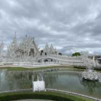 Wat Rong Kuhn - White Temple, Thailand 