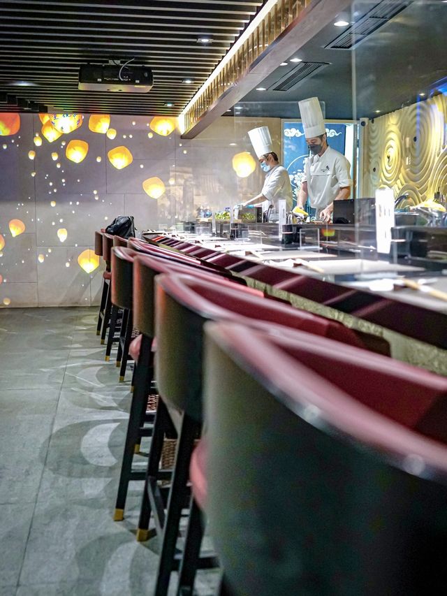 螢火新式鐵板燒，龍蝦套餐你要叫