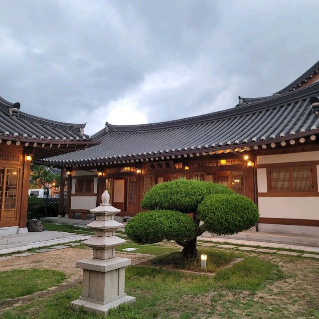 경주 여행 중 들려보면 좋을 감성 한옥 숙소 황남관