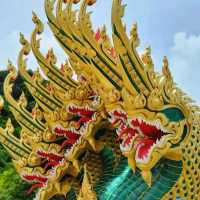 วัดอ่าวน้อย ____พระอุโบสถไม้สักทอง____