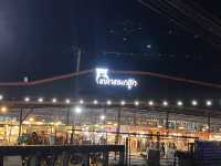 ตลาดนกฮูก เลี่ยงเมืองนนท์ เดินช๊อปปิ้งสุดชิว 