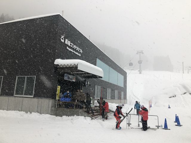 長野⛷🏂 世界屈指の人気！野沢温泉スキー場をご紹介