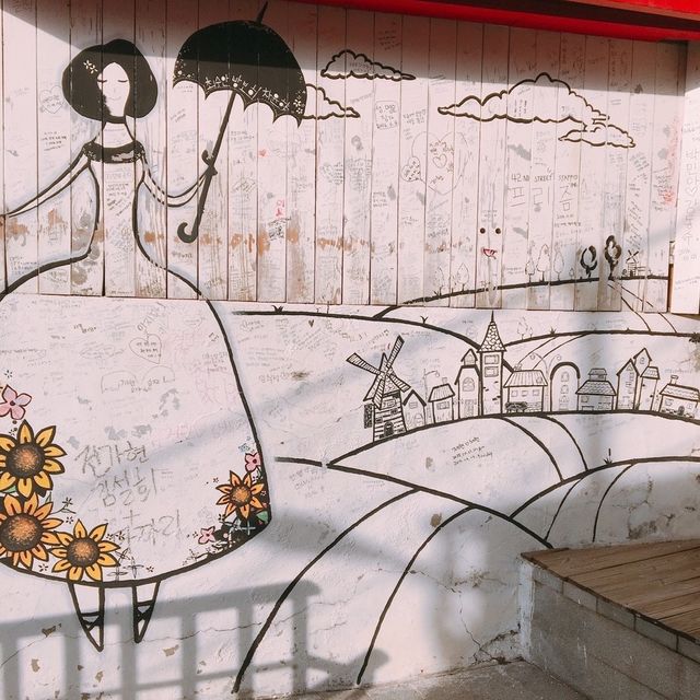 【韓国】梨花洞壁画村