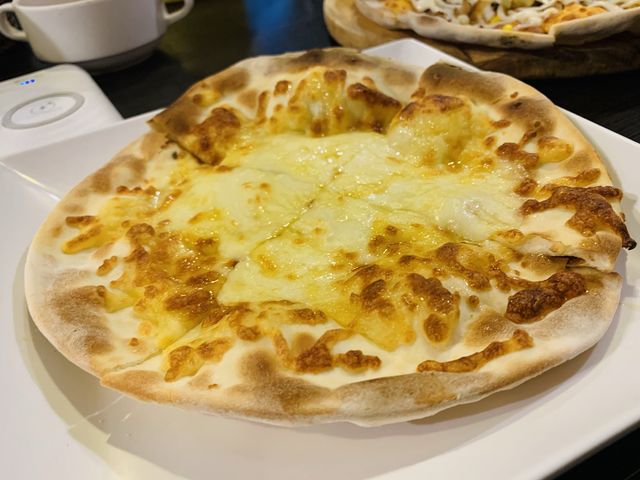 高雄三民區美食-Double Cheese手工窯烤Pizza