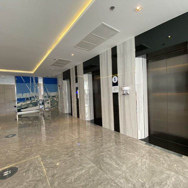  Holiday Inn Express Pattaya Central  ที่พักดูดี