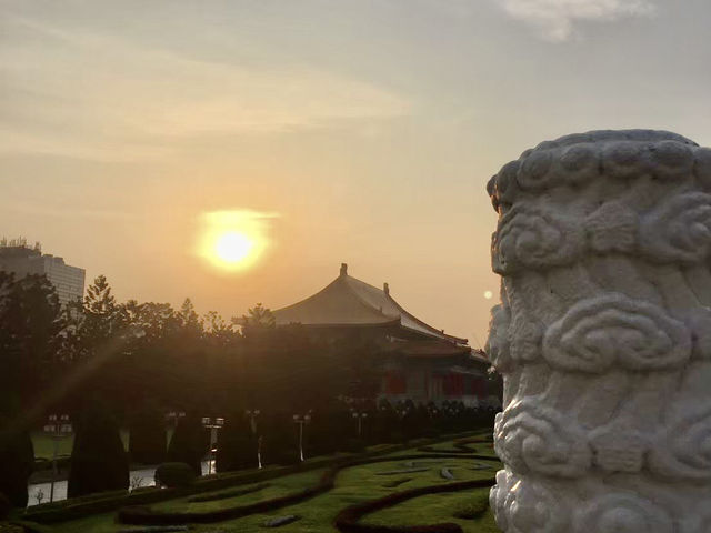 台北中正紀念堂～午後散步休閒運動的好去處