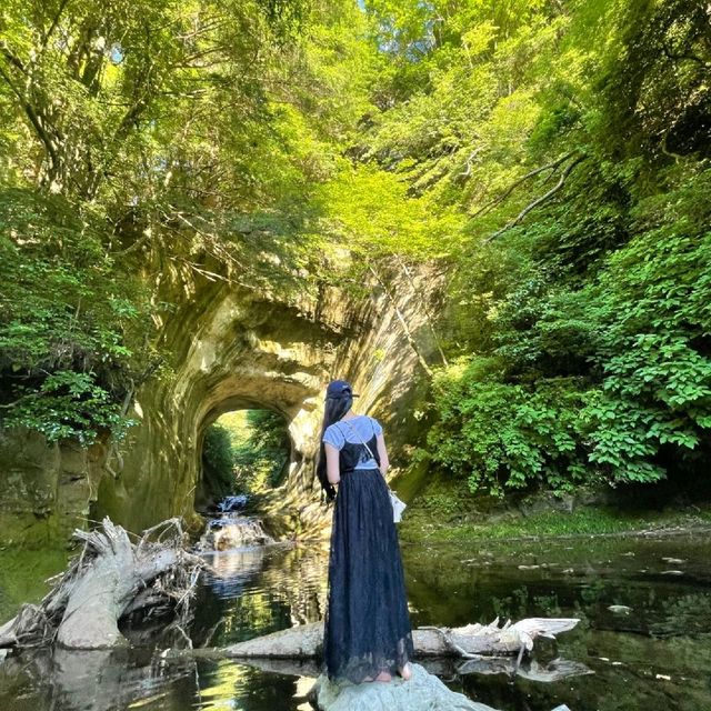 Kameiwa Cave's Heart-Shaped Reflection♥️