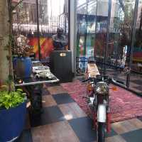 MeStyle GARAGE Hotel โรงแรมสุดชิคย่านห้วยขวาง